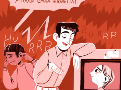 Avoimessa toimistotilassa on paljon hälyä ja ääniä, jotka näkyvät visuaalisina teksteinä (PÄLÄ PÄLÄ, RYSK, HURRR). Henkilö peittää korviaan häiriintyessään melusta, kun toinen henkilö istuu työpisteellä ja esimies sanoo hymyillen: "Ei täällä kukaan muukaan tarvitse mitään omaa huonetta!"
